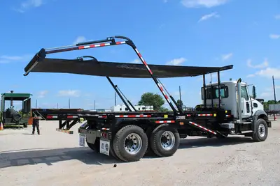 New | in-Stock 2026 MACK GRANITE 64BR Rolloff Trucks Texas US | Roll Off Truck World #1491904