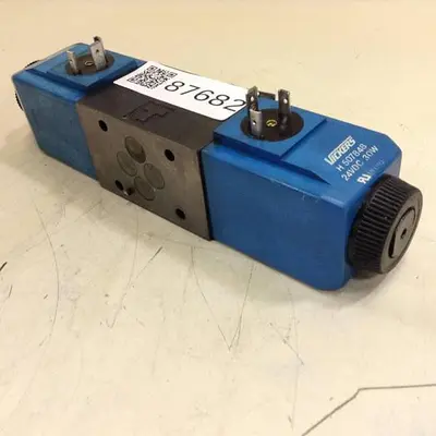USED VICKERS DG4V-3S-33C-M-U-H5-60