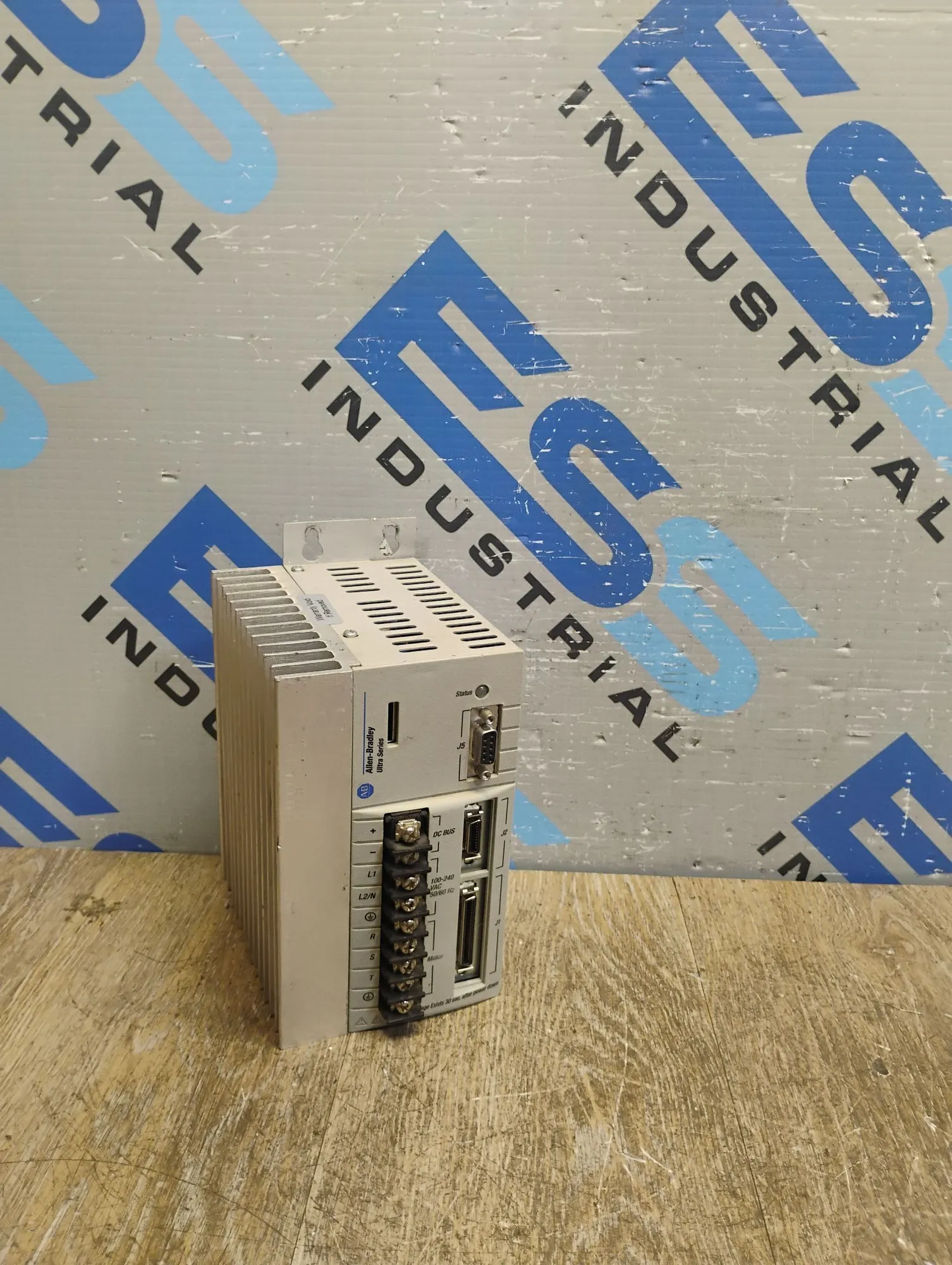 USED ALLEN BRADLEY 1398-DDM-009