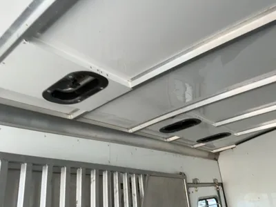 USED 2004 SUNDOWNER SUNLITE 727 TANDEM AXLE