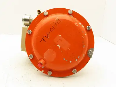 H.D. Baumann 32-24 588 Pneumatic Diaphragm Control Valve 1/2" Threaded 9-15 PSI