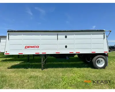 Used DEMCO _UNKNOWN_ Grain Hopper Trailers Iowa US | Keast Enterprises #1360201