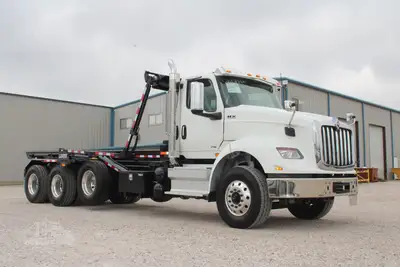 New | in-Stock 2026 INTERNATIONAL HX Rolloff Trucks Texas US | Roll Off Truck World #1491797