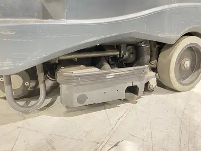 Used Nilfisk Advance VACRIDE 3400-C Ride On Electric Sweeper NO BATTERY Sweepers Michigan US | Maverick Industrial Sales #1402225