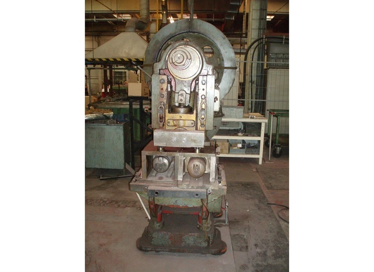 Used ZM 100 TON Gap Frame (OBS) Presses | Apt International N.V #364949