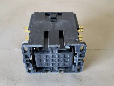 USED SQUARE D 8910DPA53