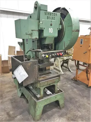 Minster 32 Ton Press