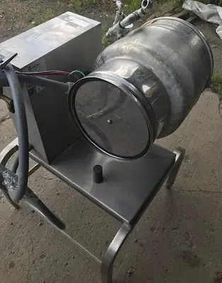 USED 2004 GROEN KETTLE USED TABLE TOP HAND TILT 20 QUART CAPACITY WITH STAND – ELECTRIC TBD-20