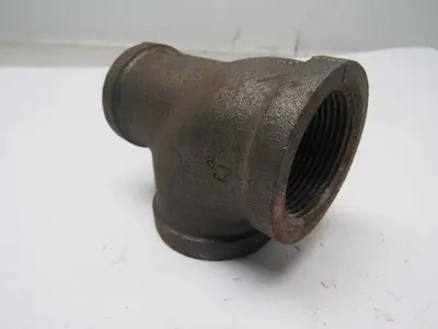 Anvil International 1-1/4" X 1-1/4"X 1" Reducing Tee Black Pipe Lot OF 4