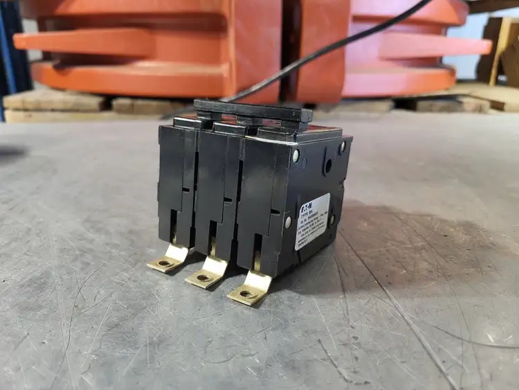 Used EATON BAB3060H Switchgears British Columbia CA | Lenmark #242099