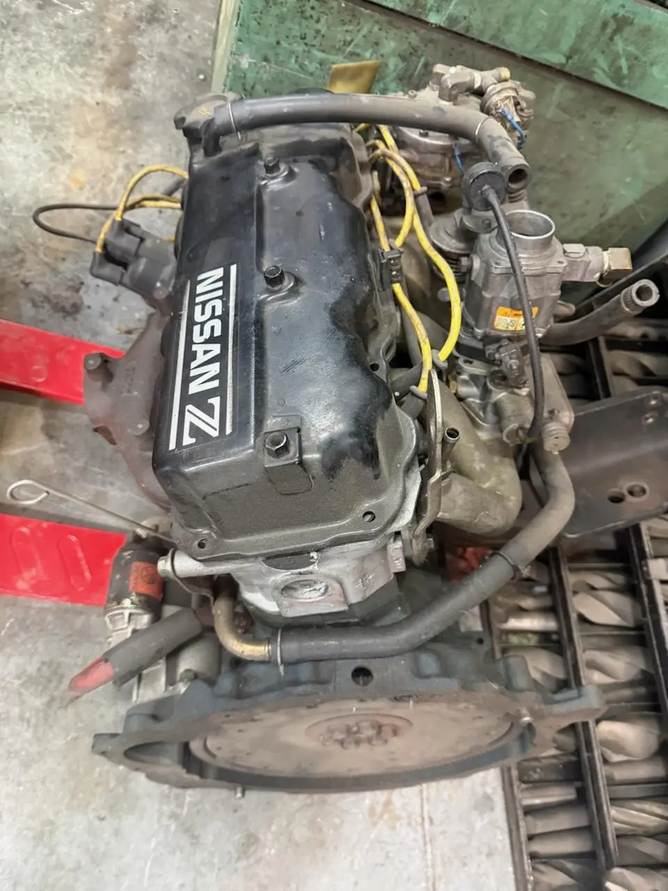 USED NISSAN Z24