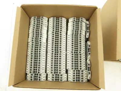 Eaton UT 2.5 Feed-Through Terminal Block Gray 2.5mm² IEC 60947-7-1  Lot of 349