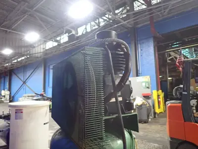 Used SPEEDAIRE 5F5652 Lubricated Reciprocating Air Compressors Ohio US | HGR 24 #916949