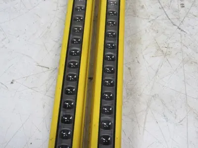 Gurdstar B/A/1400/70/15/CB B Series 55" Receiver & Emitter Light Curtain Set