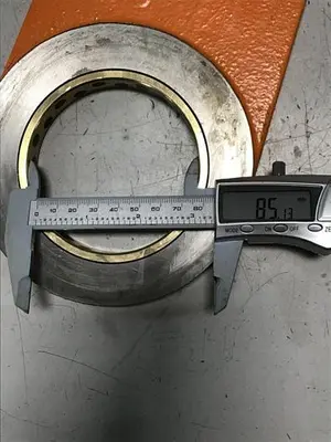 USED CINCINNATI MILACRON 5038009