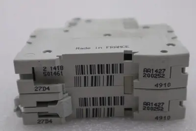 SCHNEIDER ELECTRIC 591942 CIRCUIT BREAKER 2 POLE 240VAC STOCK #K-2327