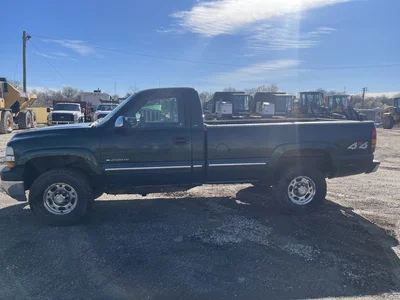 Used 2002 Chevrolet-Silverado 2500HD Pickup Trucks Maryland US | Zadoon Equipment #1480798