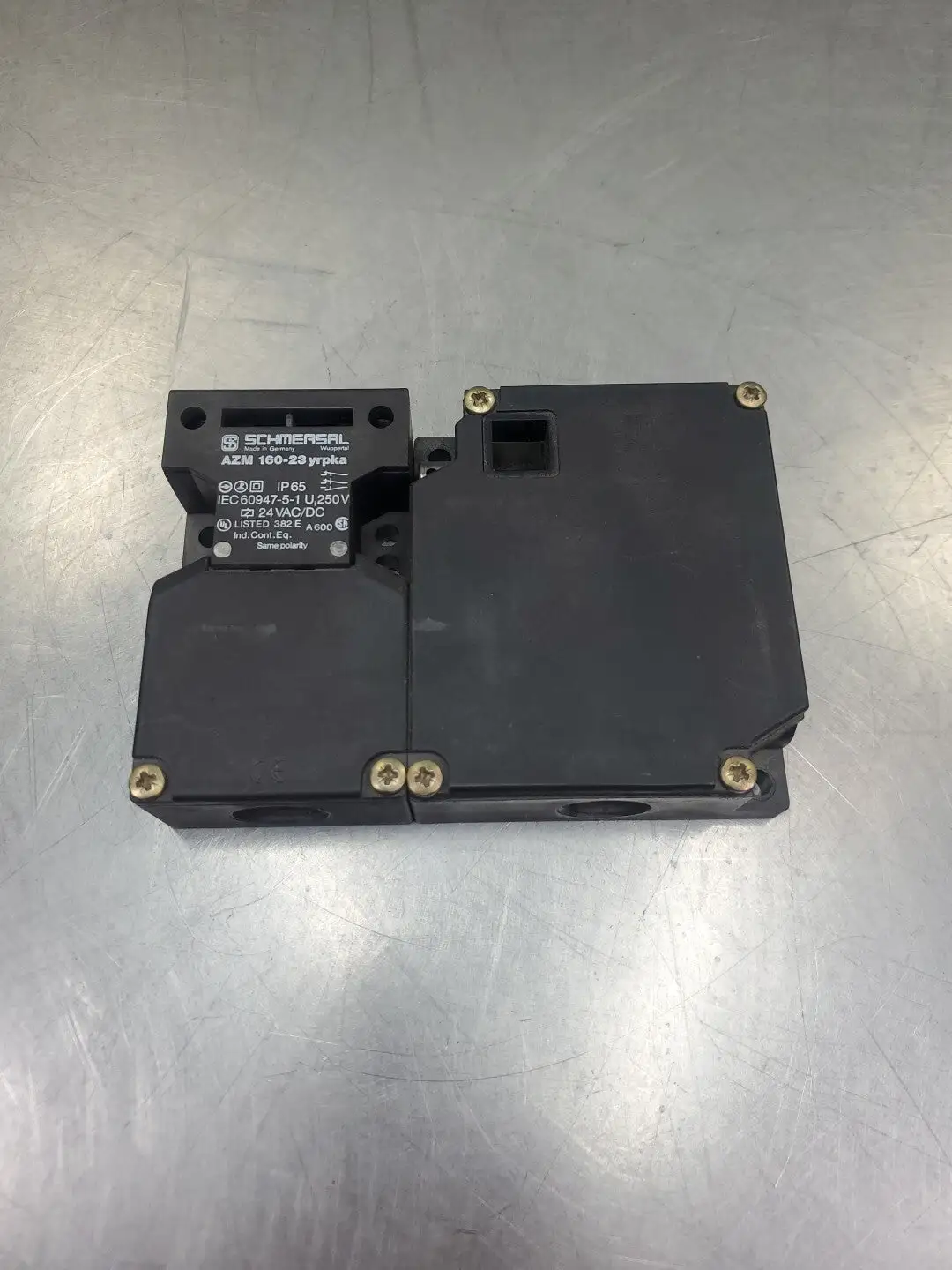 Used Schmersal _UNKNOWN_ Relays & Switches South Carolina US | Palmetto Automation #1545048
