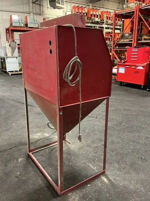Used WATERLOO _UNKNOWN_ Blast Room (Manual Booth) Ohio US | Equipment Recovery Corp. #1331568