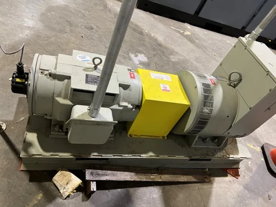 Marathon Synchronous AC Generator 30KW 120/208Y V 104 AMPS 38 KV