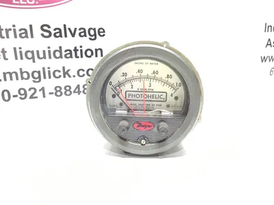 Dwyer 3001CAV Photohelic Gage/Switch 25 PSIG