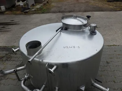 STAINLESS STEEL TANK 700 litre Tanks SS Europe 0-4,999 Litres, Tanks SS Europe 0-4,999 Litres | Perry Equipment (4)