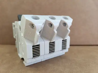 Used FEDERAL PIONEER NB Switchgears British Columbia CA | Lenmark #913735