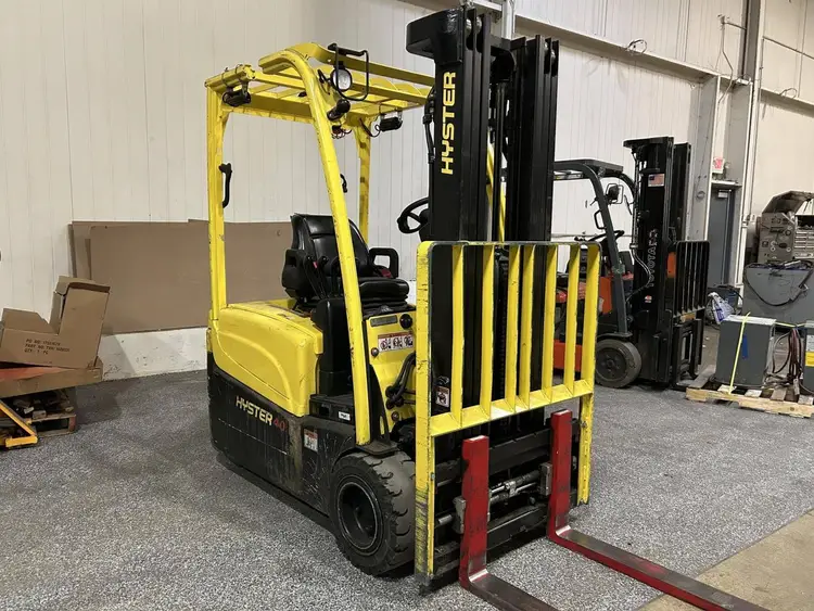 Used 2020 HYSTER J40XNT Misc Forklifts Illinois US | Somerset Equipment Sales #1542822