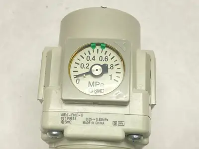 Used SMC Pneumatic Pressure Regulator Air Pressure Regulators Michigan US | Maverick Industrial Sales #1389546