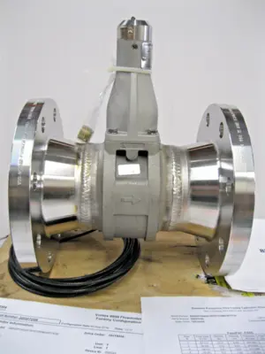 NEW Rosemount 8800 DF040SA1N1D1E5M5HR7R30