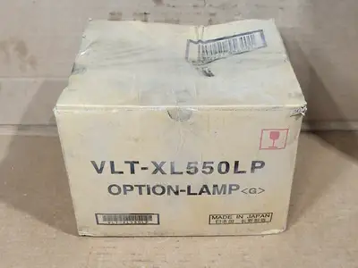 USED MITSUBISHI VLT-XL550LP