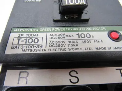 MATSUSHITA T-100 3P 100AF HITACHI SEIKI HT20SII Thyristor 100 A Circuit Breaker