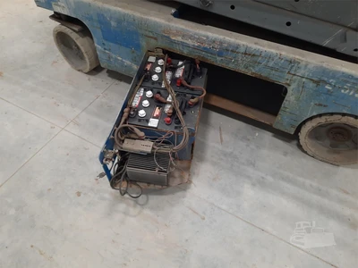 USED GENIE GS3246