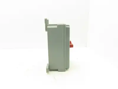 Hubbell IP69k Rotary Disconnect 600V 50Hp 100A Enclosed