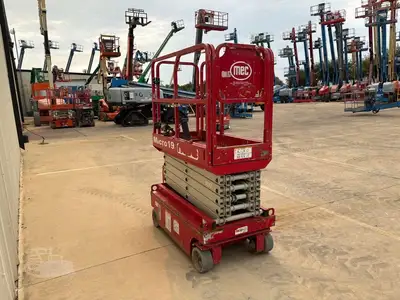 Used 2018 MEC MICRO 19 Scissor Lifters Texas US | Adcock Equipment USA #1519582