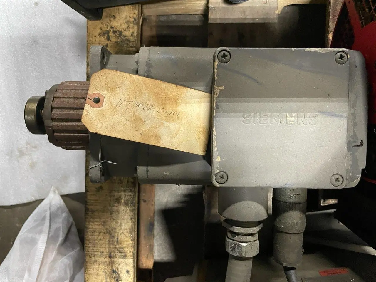 USED Siemens 1FT5072-0AF01