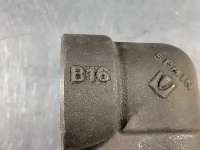 1-1/2", 90 Deg. Elbow, FPT, B16
