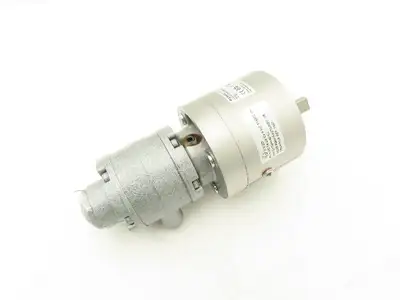 Gast 1UP-NRV-4-GR11 Pneumatic Air Motor 15:1 Gear Ratio 400 RPM 1/3Hp