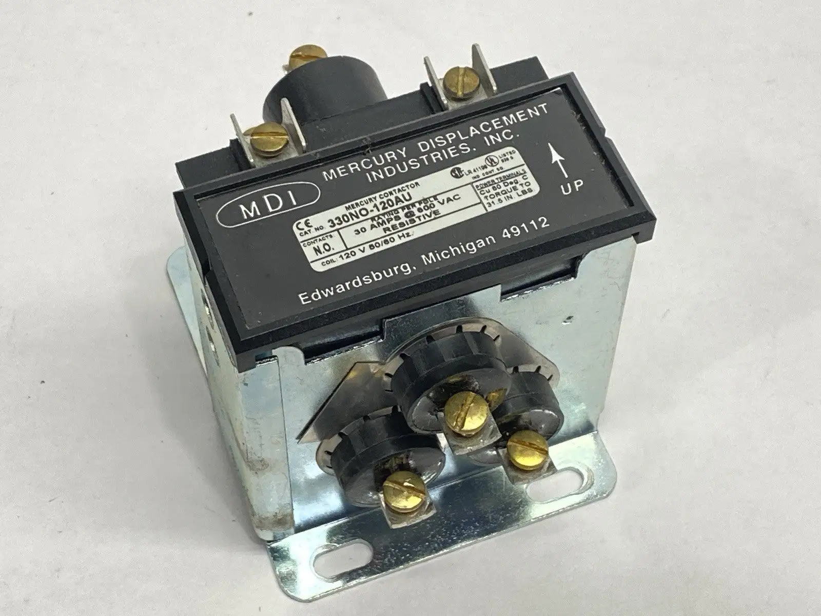 USED MDI DISPLACEMENT RELAY CONTACTOR 120V COIL 30A 600VAC