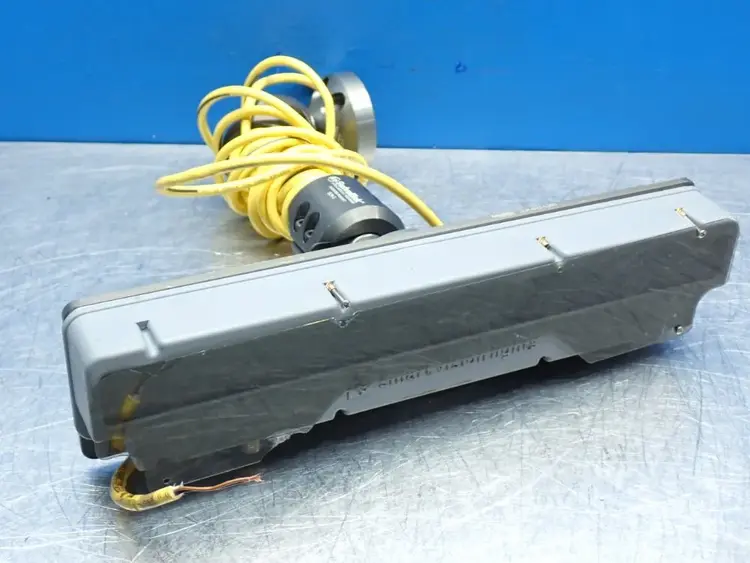Used SMART VISION LIGHTS LC300470 Lighting | HGR 24 #737213