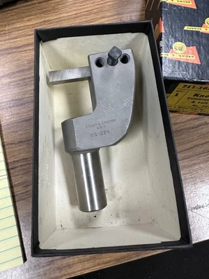 B & S NO. 22AB KNEE TOOL - LT & RT HAND - NEW