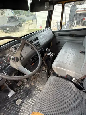 Used 2001 FREIGHTLINER FL70 Dump trucks Texas US | Proxy Equipment #1388848