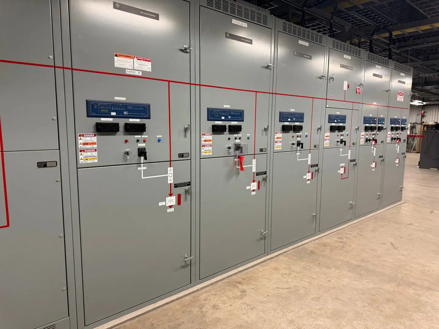 25kV Switchgear Lineup 1200A w/ Power Vac Breaker VB1 27.0-16-0
