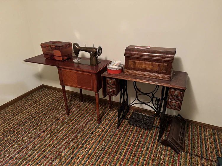 Used _UNKNOWN_ _UNKNOWN_ Sewing Equipment Michigan US | Miedema Asset Management Group #1279575
