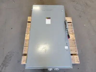 USED SQUARE D CH365