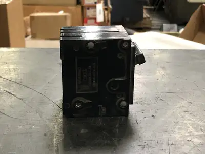 USED BRYANT BR215