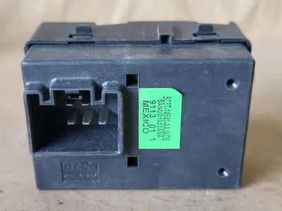 NEW FORD 5C3Z-14529-AAA
