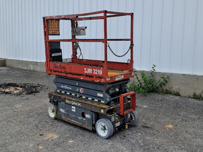Used 2016 Skyjack SJ3219 Scissor Lifters Texas US | Stack Equipment #1331990