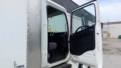 2019 HINO 338 Box Truck | Platinum Group (40)