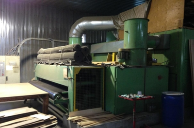 Fezer Wood Veneer Screen Dryer, Infeed and Outfeed
